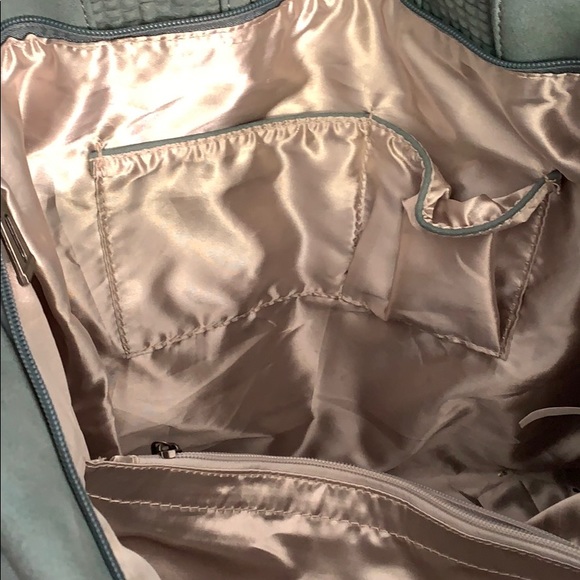 Leather Green Tote - Picture 6 of 8